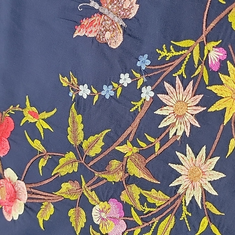 Sundance Floral Embroidered Navy Top - Picture 7 of 16